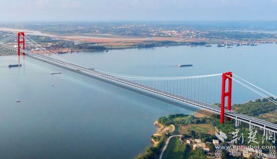燕磯長(zhǎng)江大橋效果圖_副本.jpg